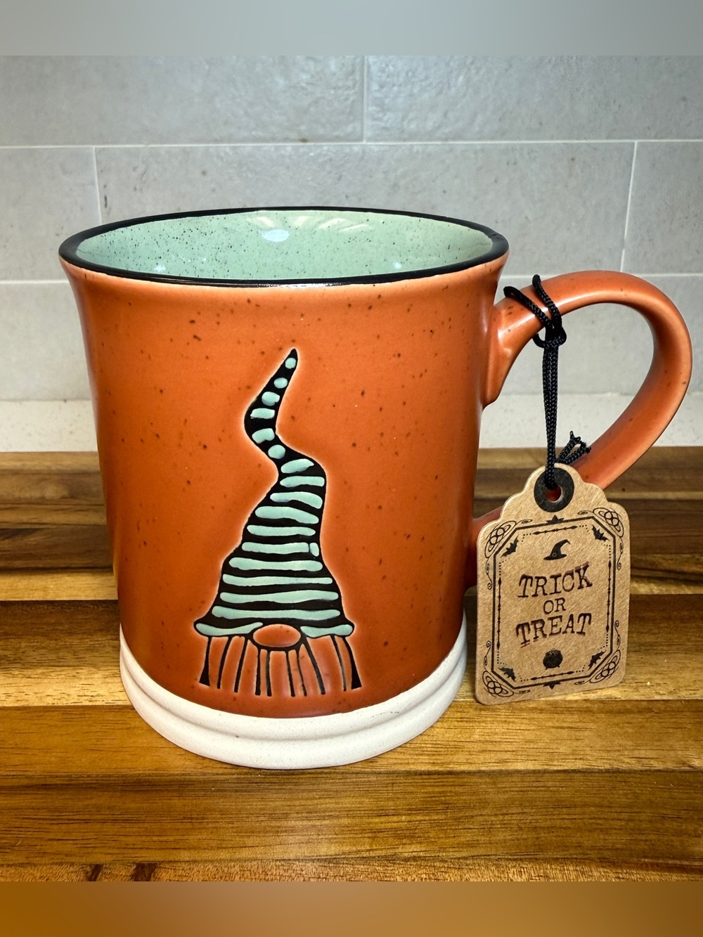 Global Design Connection: Trick or Treat Gnome Mug NWT 16 Oz